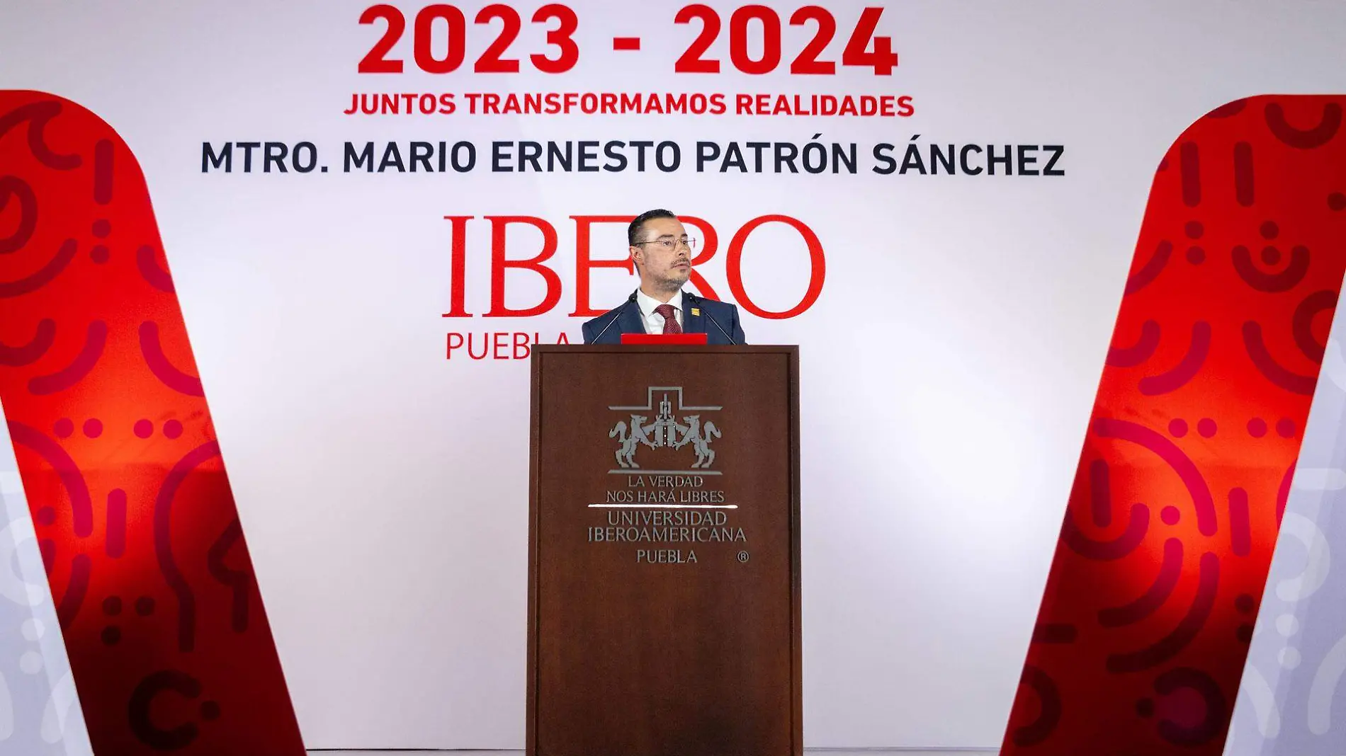 Ibero Puebla rector informe 1